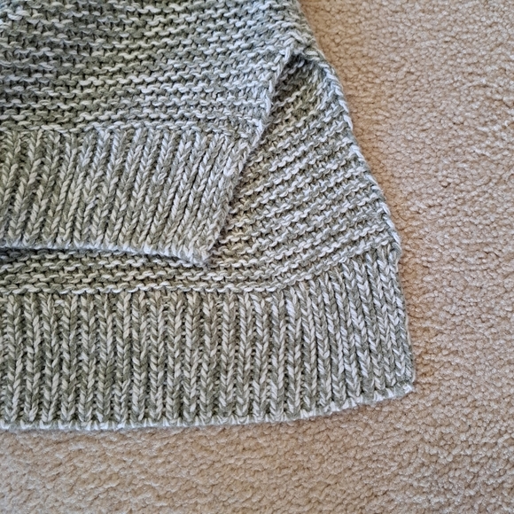 Reitmans Knit Sweater Women's XL Green Crewneck Cozy Neutral Heathered - Picture 9 of 11